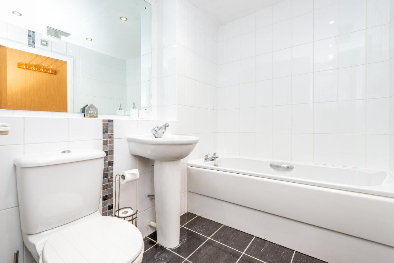Apartamento Modern Smart Open Plan Living With Free Parking *